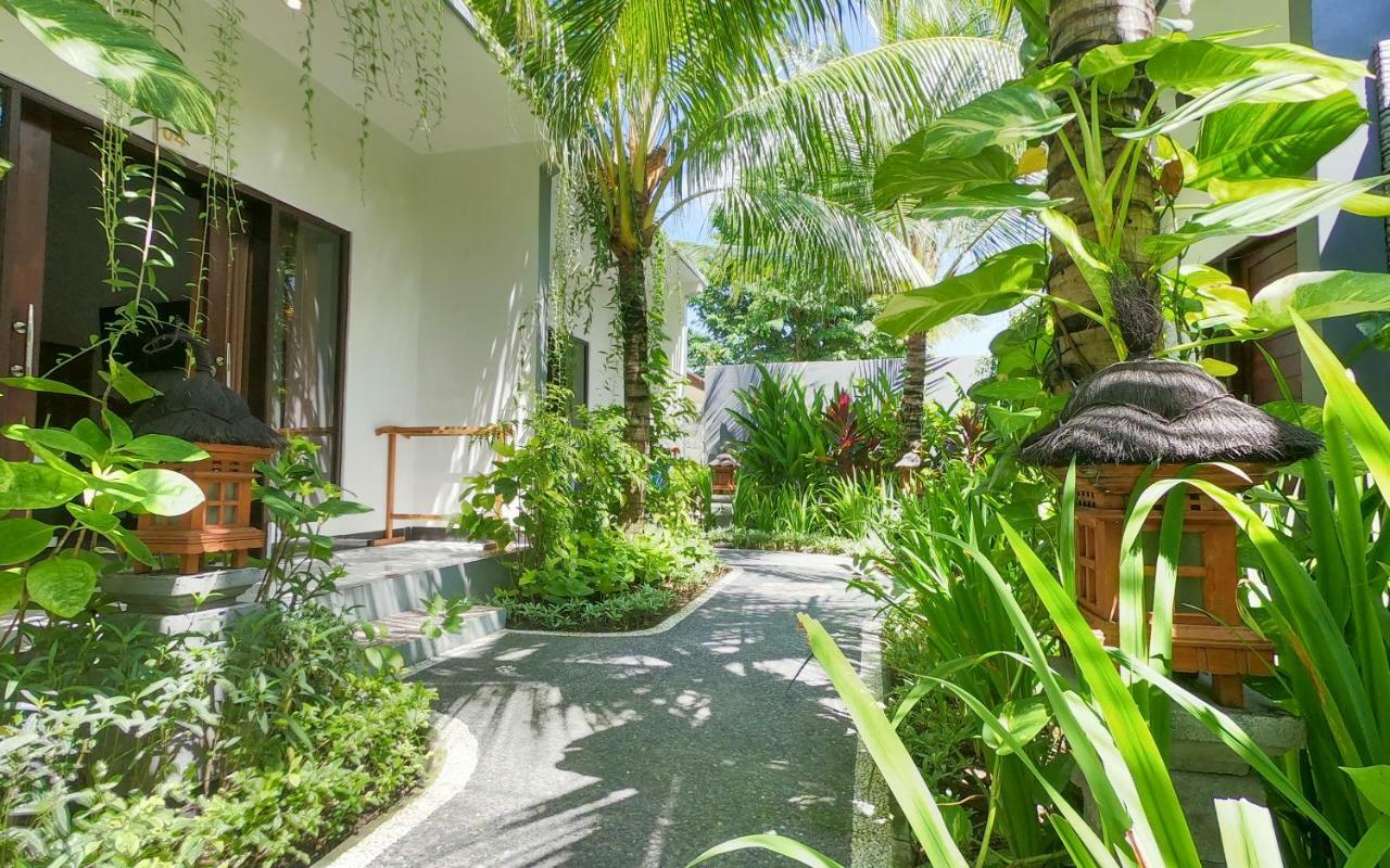 Palm Bamboo Hotel Нуса-Дуа Екстер'єр фото
